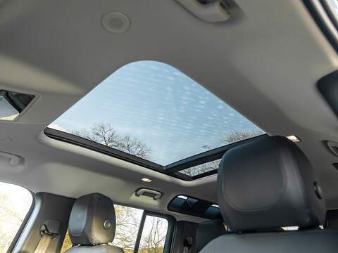 Land Rover Defender 110 3.0 D250 XS Edition  - U5808