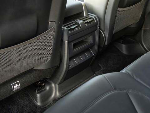 Land Rover Defender 110 3.0 D250 XS Edition  - U5808