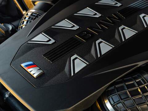 BMW X7 M60i xDrive V8 - M Sport Pro
  - U5810