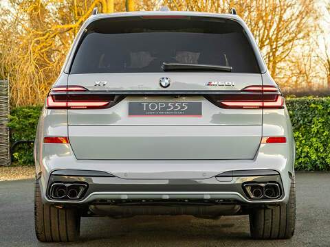 BMW X7 M60i xDrive V8 - M Sport Pro
  - U5810