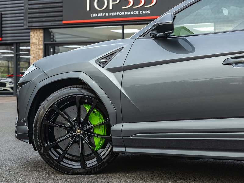 Lamborghini Urus  - U5815