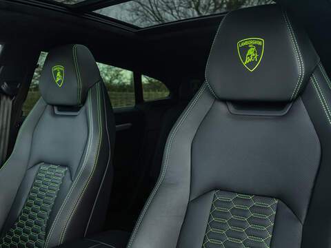 Lamborghini Urus  - U5815