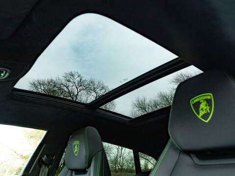 Lamborghini Urus  - U5815