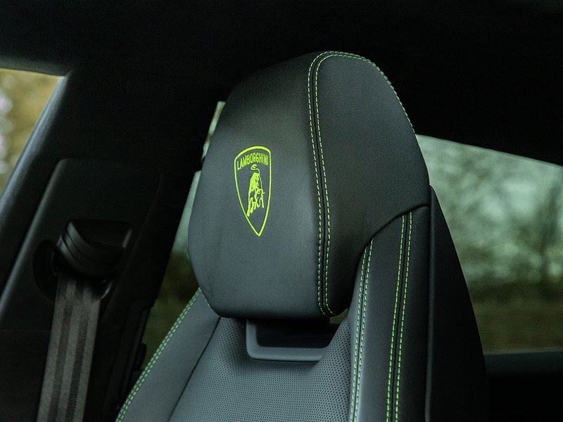 Lamborghini Urus  - U5815