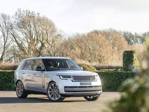 Range Rover SV P615 4.4 V8  - U5817