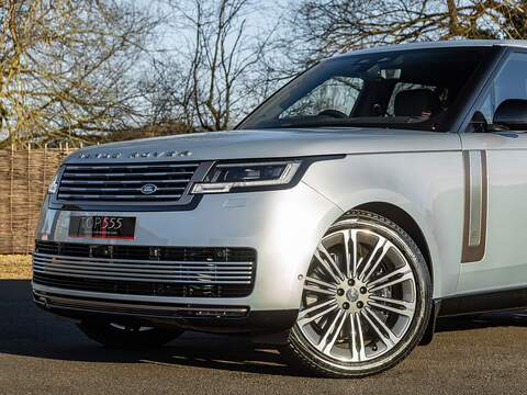 Range Rover SV P615 4.4 V8  - U5817