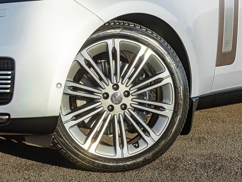 Range Rover SV P615 4.4 V8  - U5817