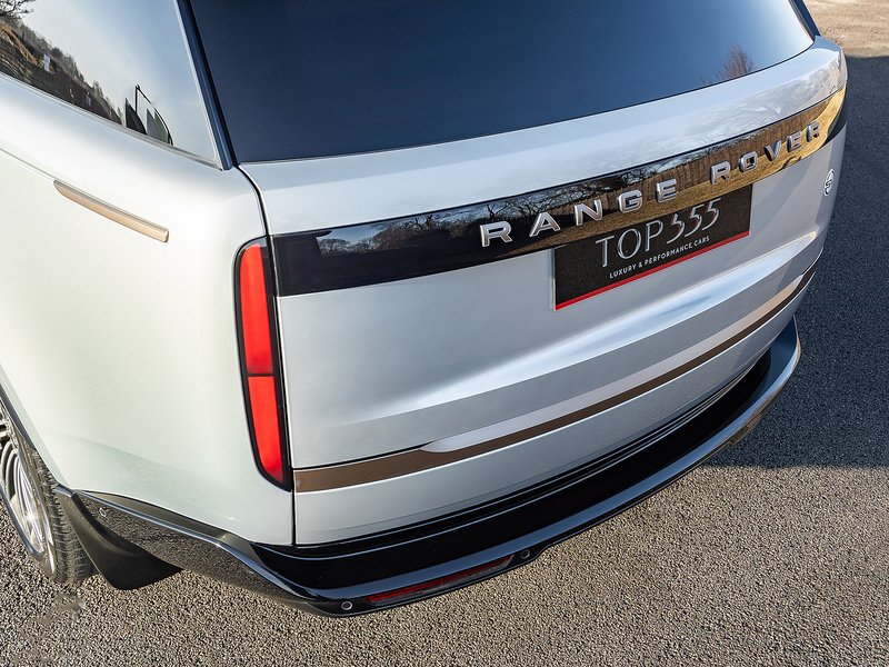 Range Rover SV P615 4.4 V8  - U5817