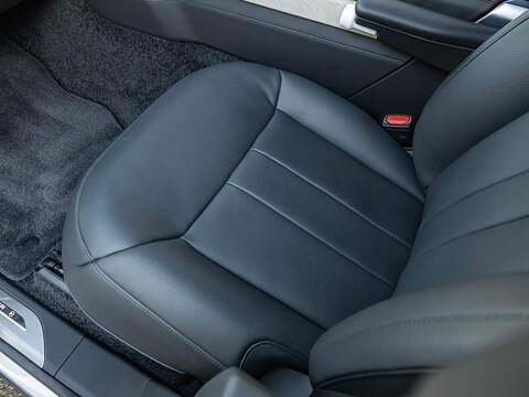 Range Rover SV P615 4.4 V8  - U5817