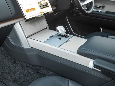 Range Rover SV P615 4.4 V8  - U5817