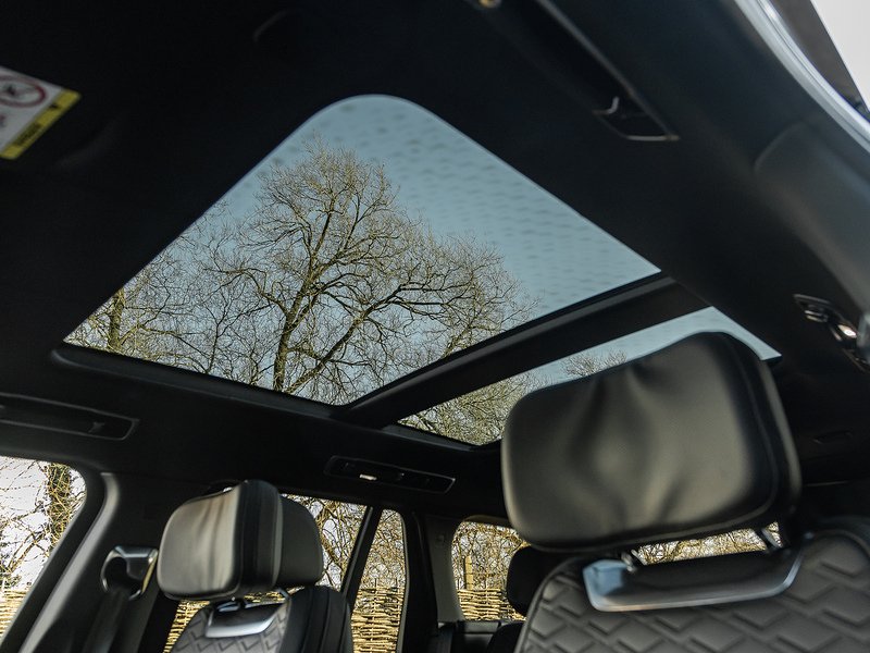 Range Rover SV P615 4.4 V8  - U5817