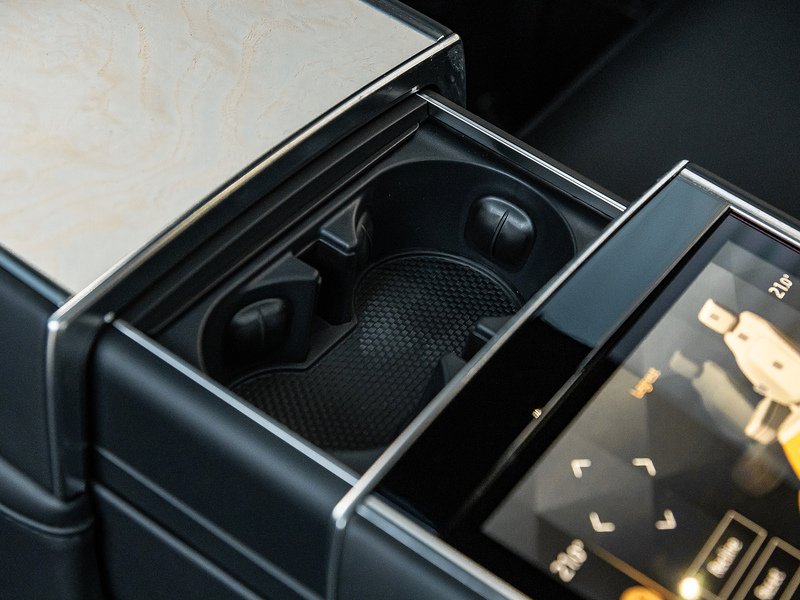 Range Rover SV P615 4.4 V8  - U5817