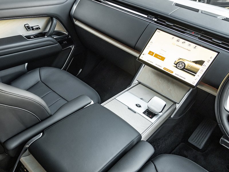 Range Rover SV P615 4.4 V8  - U5817