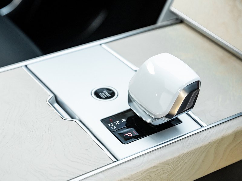 Range Rover SV P615 4.4 V8  - U5817