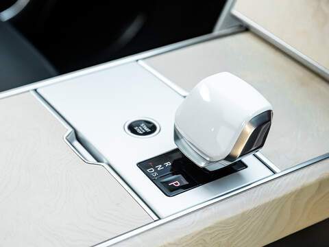 Range Rover SV P615 4.4 V8  - U5817