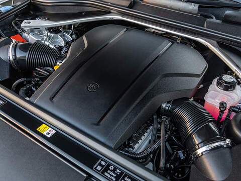 Range Rover SV P615 4.4 V8  - U5817