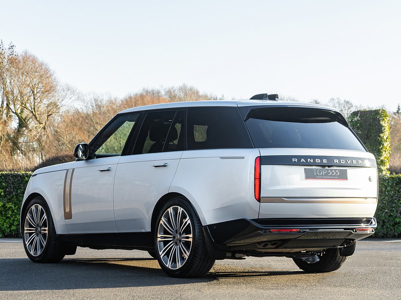 Range Rover SV P615 4.4 V8  - U5817