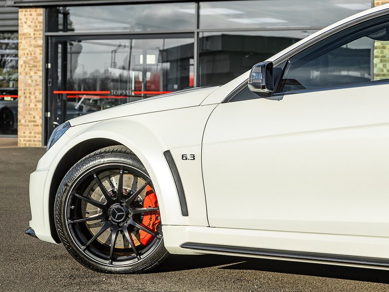 Mercedes-Benz C63 AMG 6.2 BLACK SERIES (1 of 66 UK Cars)  - U5818