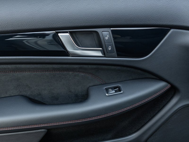 Mercedes-Benz C63 AMG 6.2 BLACK SERIES (1 of 66 UK Cars)  - U5818