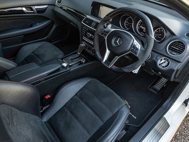 Mercedes-Benz C63 AMG 6.2 BLACK SERIES (1 of 66 UK Cars)  - U5818