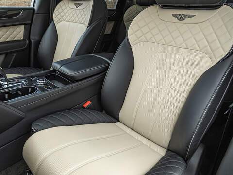 Bentley Bentayga V8  - U5828