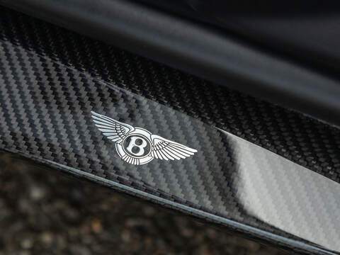 Bentley Bentayga V8  - U5828