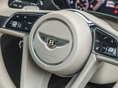 Bentley Bentayga V8  - U5828