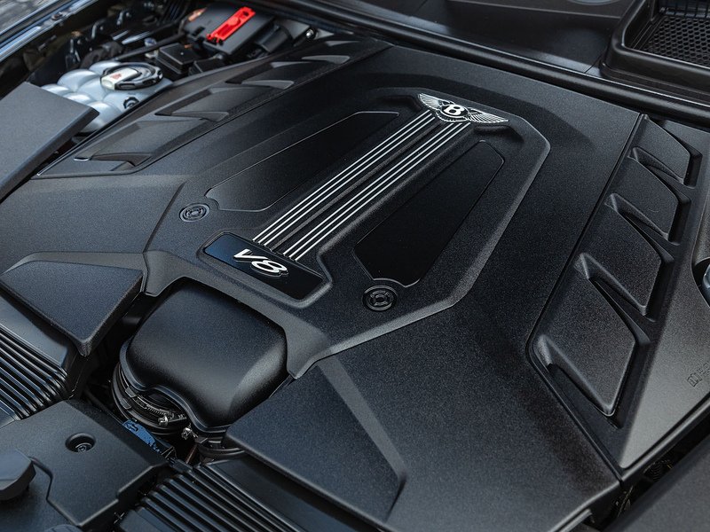 Bentley Bentayga V8  - U5828