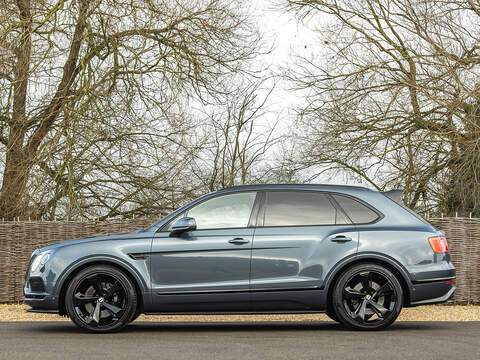Bentley Bentayga V8  - U5828