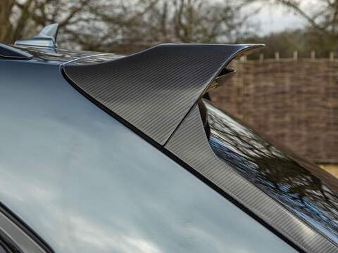 Bentley Bentayga V8  - U5828