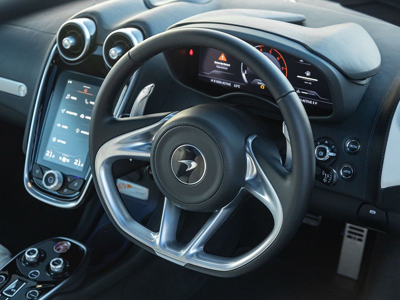 Mclaren GTS V8  - U5829