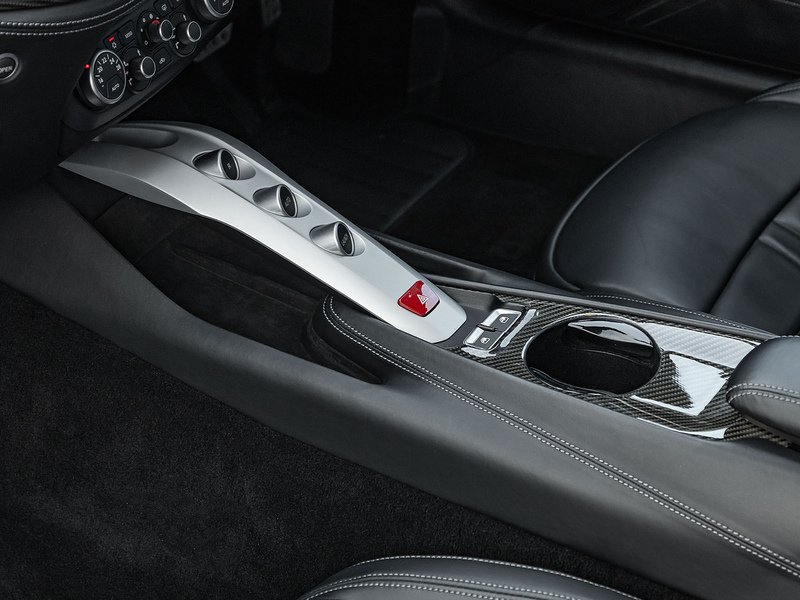 Ferrari F12 Berlinetta  - U5830