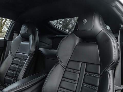 Ferrari F12 Berlinetta  - U5830