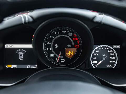 Ferrari F12 Berlinetta  - U5830