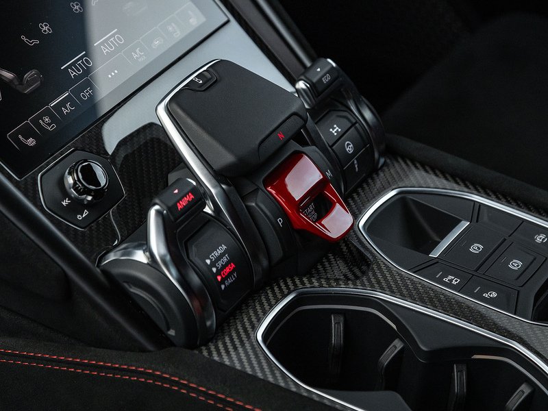 Lamborghini Urus Performante V8  - U5836