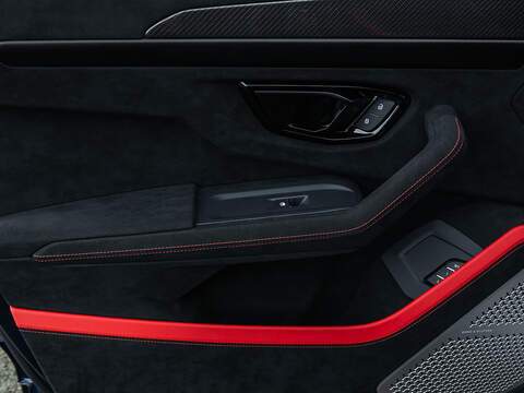 Lamborghini Urus Performante V8  - U5836