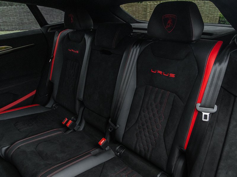 Lamborghini Urus Performante V8  - U5836