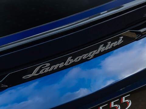 Lamborghini Urus Performante V8  - U5836