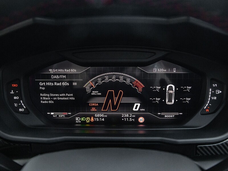 Lamborghini Urus Performante V8  - U5836