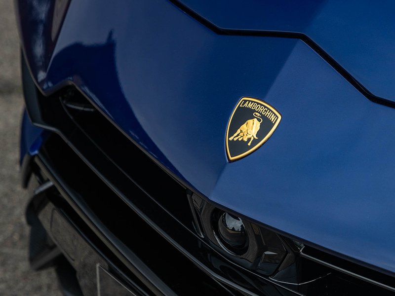 Lamborghini Urus Performante V8  - U5836