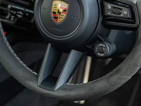 Porsche 911 GT3 Clubsport - Manual (992.1)  - U5841