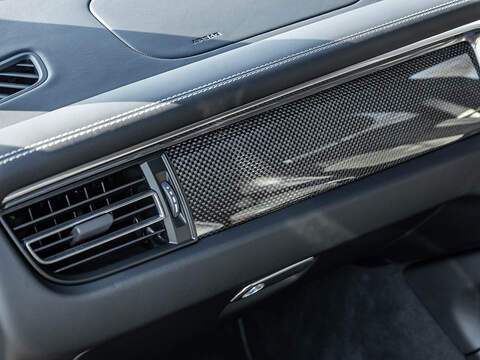 Porsche Macan GTS  - U5845