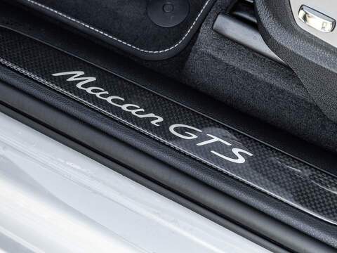 Porsche Macan GTS  - U5845