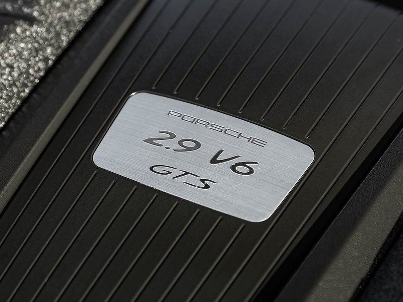 Porsche Macan GTS  - U5845