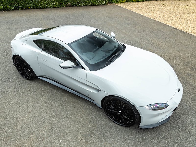 Aston Martin Vantage V8  - U5856