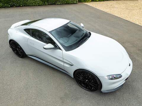 Aston Martin Vantage V8  - U5856