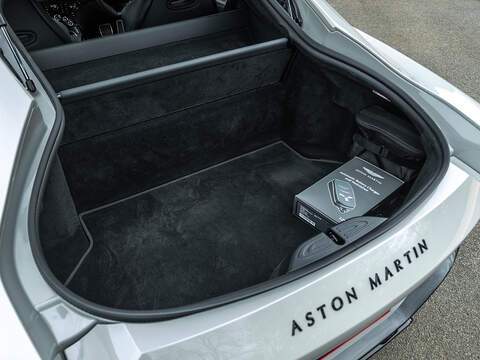 Aston Martin Vantage V8  - U5856