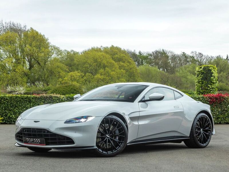 Aston Martin Vantage V8  - U5856