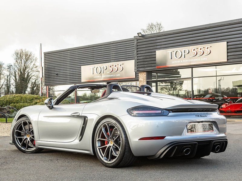 Porsche 718 Spyder 4.0 Manual  - U5858