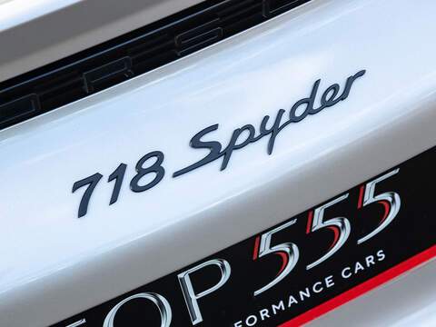 Porsche 718 Spyder 4.0 Manual  - U5858